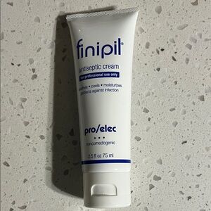 Finipil antiseptic cream